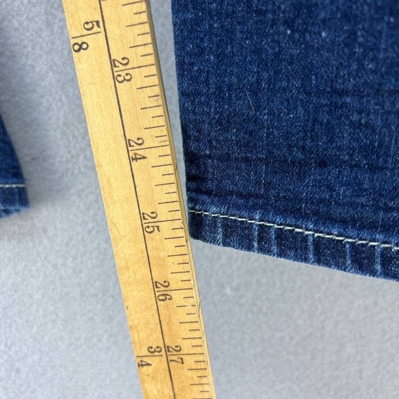 Rock Revival Women's Heather Capri Denim Pants Size 26 (2) Embellished Pockets - Picture 6 of 16